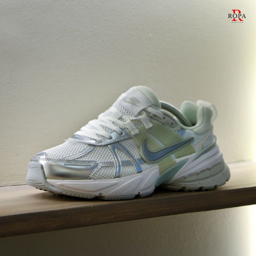 NIKE V2k
