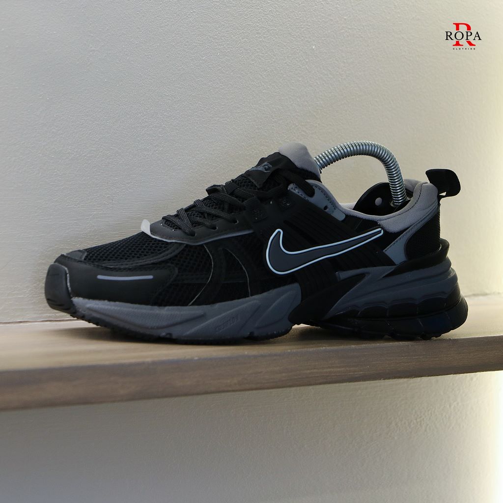 NIKE V2k
