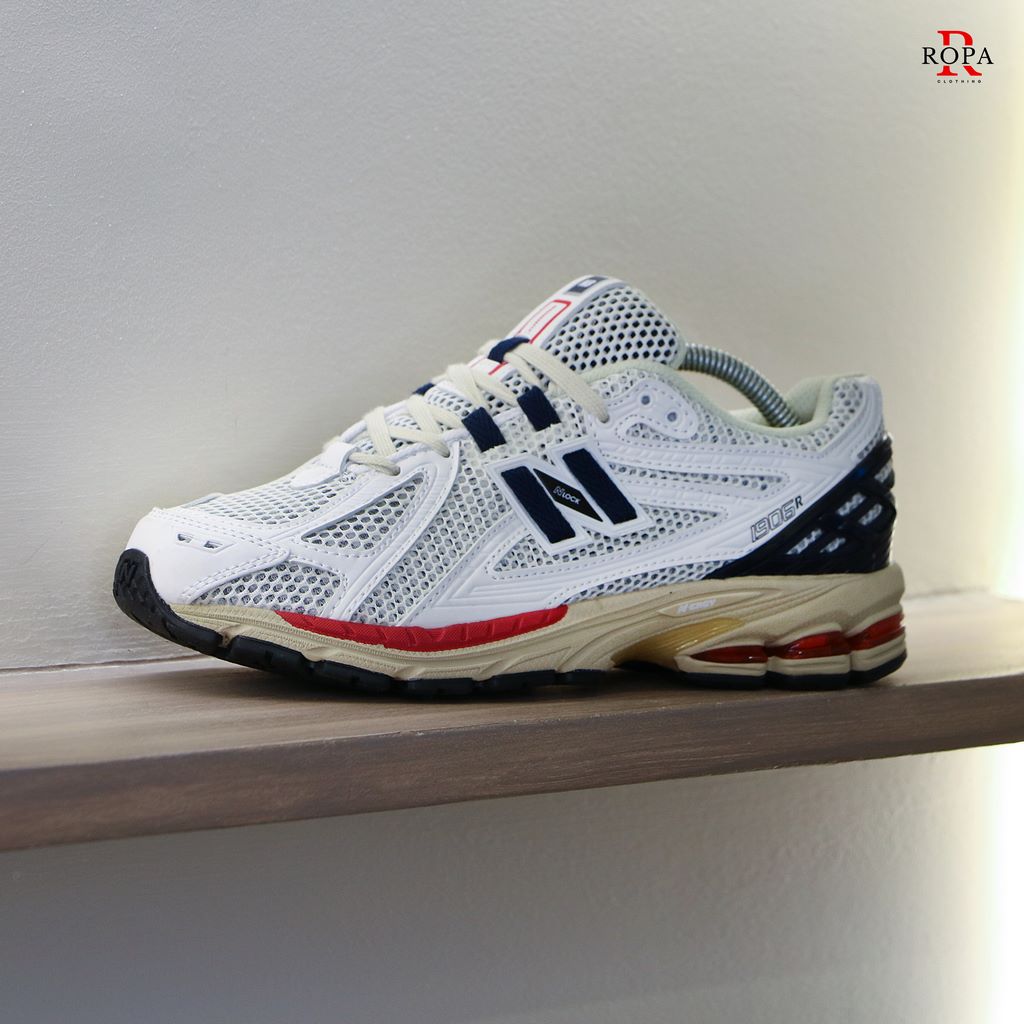 New Balance 1906