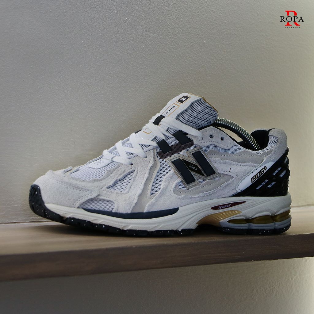 New Balance 1906