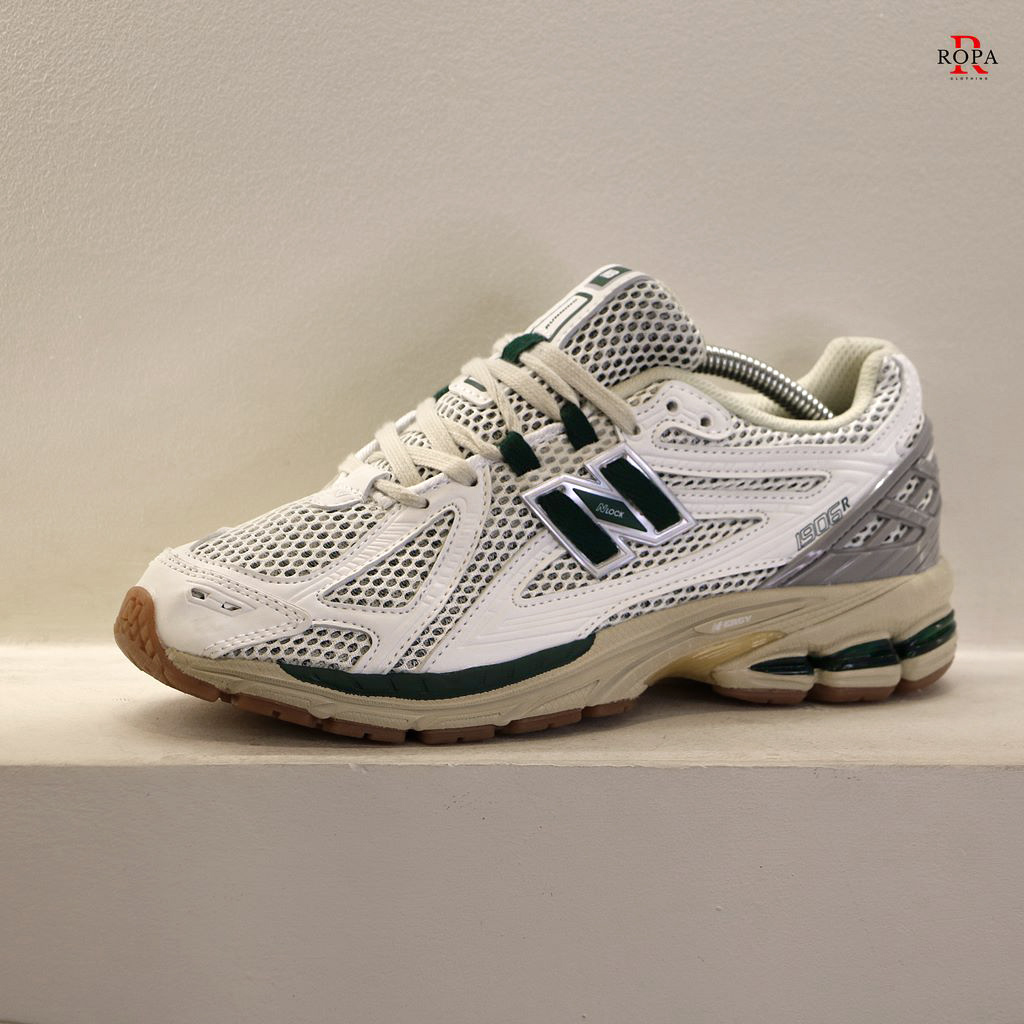 New Balance 1906